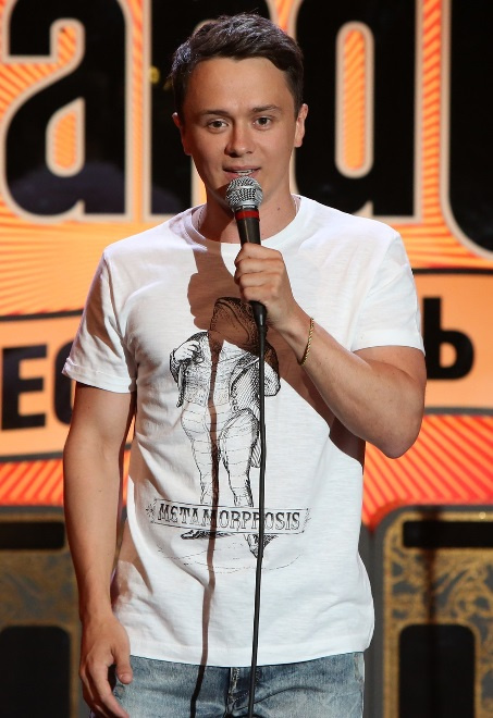 Stand Up на ТНТ: Илья Соболев Stand Up на ТНТ: Илья Соболев