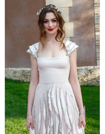 Энн Хэтэуэй (Anne Hathaway)