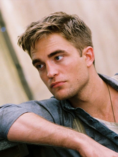 Роберт Паттинсон в фильме «Воды слонам!» Роберт Паттинсон (Robert Pattinson)