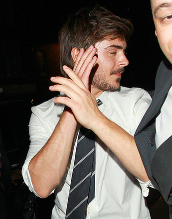 Зак Эфрон (Zac Efron)