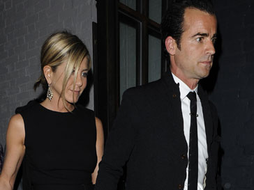 Дженнифер Энистон (Jennifer Aniston) сделала Джастину Теру (Justin Theroux) дорогой подарок Дженнифер Энистон (Jennifer Aniston) сделала Джастину Теру (Justin Theroux) дорогой подарок
