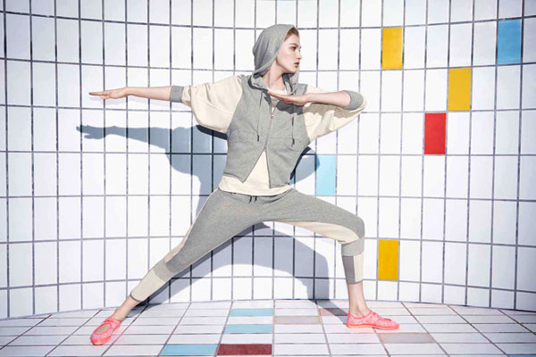 adidas by Stella McCartney для занятий йогой adidas by Stella McCartney для занятий йогой