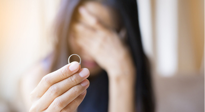 Стоит ли женщинам горевать из-за развода?