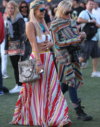 Пэрис Хилтон (Paris Hilton) на музыкальном фестивале Coachella 2012