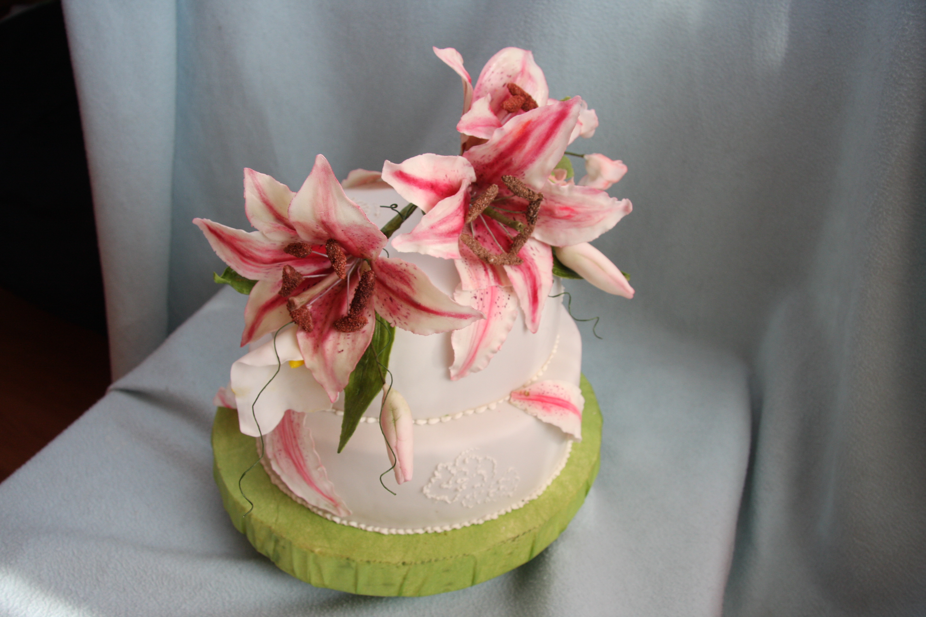 Элегантные и вкусные свадебные тор... Элегантные и вкусные свадебные тор...