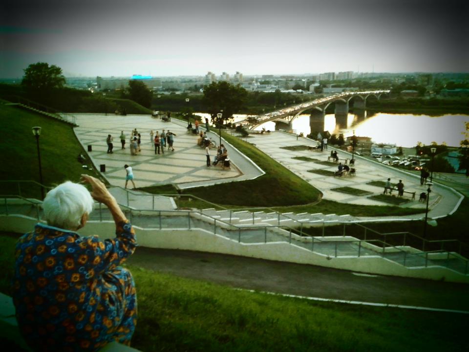 Я обожаю стареньких. Всем сердцем... Я обожаю стареньких. Всем сердцем...