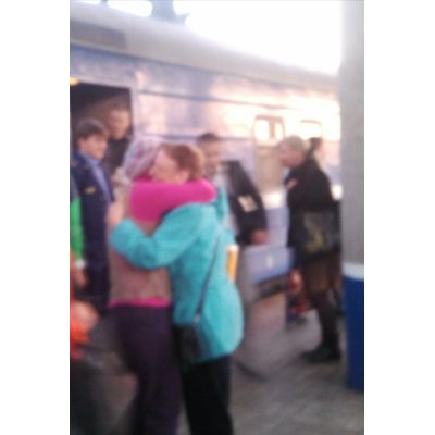 ходила на вокзал встречать подругу... ходила на вокзал встречать подругу...