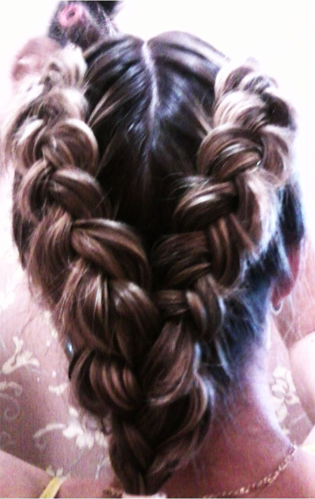 Делаю прически,недорого!Готовимся... Делаю прически,недорого!Готовимся...