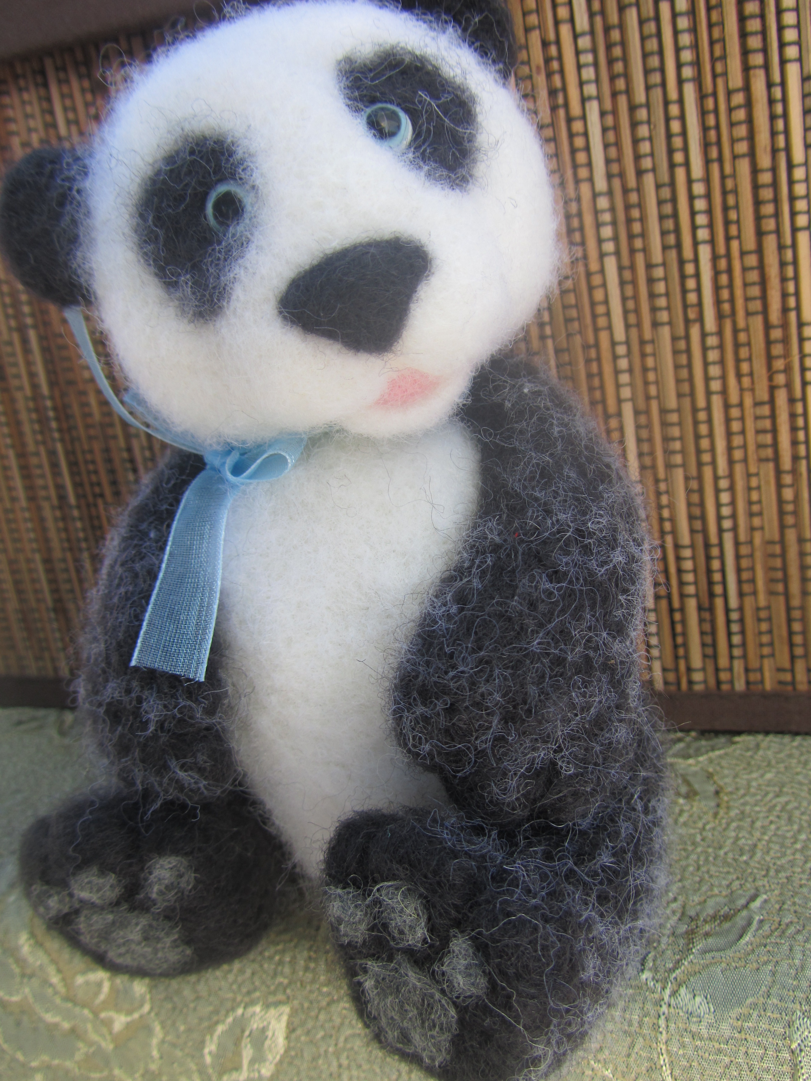 Веселый мальчишка ПАНДИК ищет себе хозяев Веселый мальчишка ПАНДИК ищет себе хозяев