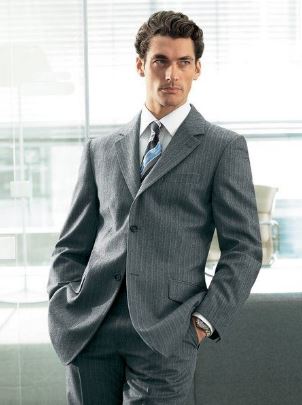 Мужчина выглядит на все 100%. B*a*... Мужчина выглядит на все 100%. B*a*...