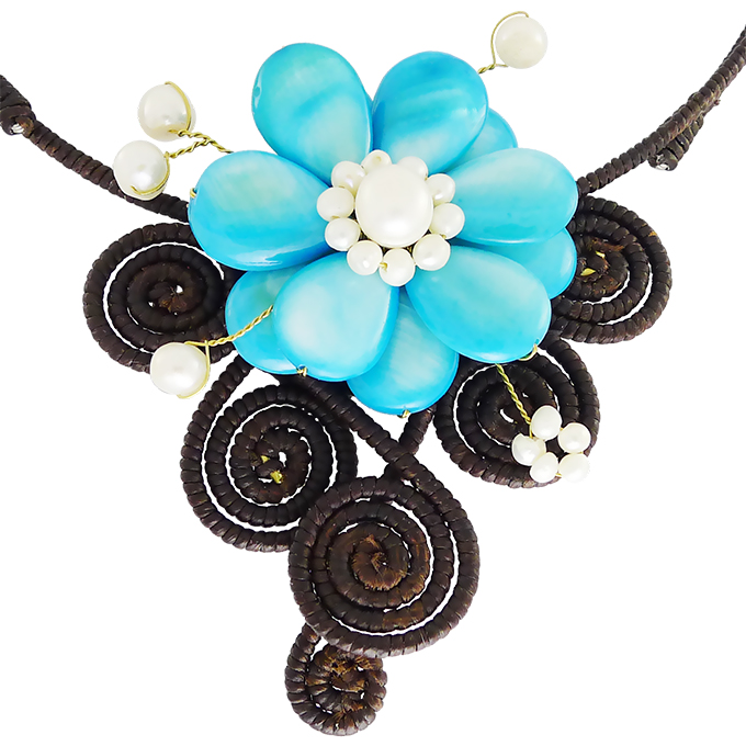 Очень хочу вам предложить собрать замечательные украшения филиппинского дизайнера Энрике Мансалы. Очень хочу вам предложить собрать замечательные украшения филиппинского дизайнера Энрике Мансалы.