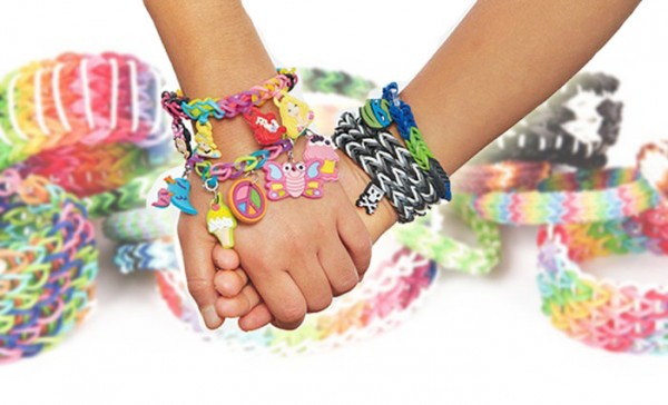 Сбор заказов. Мегапопулярные наборы для творчества Loom Bands. Машинка Перевертыш. Светящиеся вертолетики. Ферби. А так же другие популярные игрушки. Сбор заказов. Мегапопулярные наборы для творчества Loom Bands. Машинка Перевертыш. Светящиеся вертолетики. Ферби. А так же другие популярные игрушки.