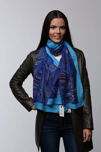 Очень красивая Новая коллеция Брендовых платков, палантинов из Италии. Низкие цены Очень красивая Новая коллеция Брендовых платков, палантинов из Италии. Низкие цены