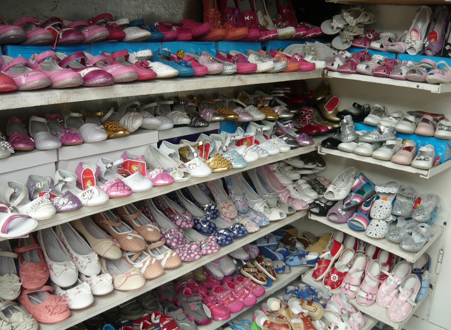 СЧАСТЛИВЫЙ РЕБЕНОК! Огромный выбор красивой обуви. СЧАСТЛИВЫЙ РЕБЕНОК! Огромный выбор красивой обуви.