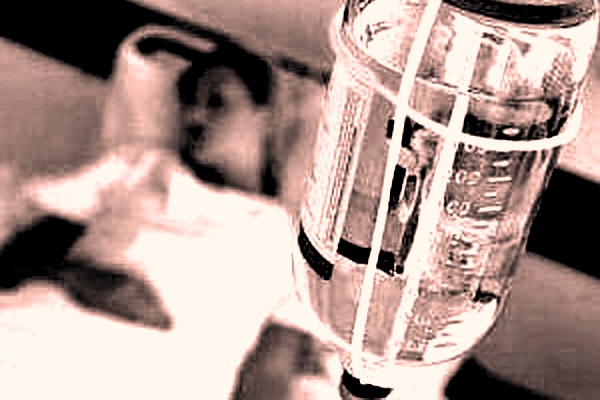 Алкогольная интоксикация или алкогольное отравление. Алкогольная интоксикация или алкогольное отравление.