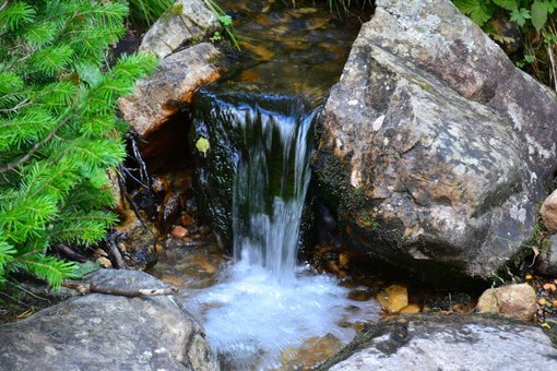 РОДНИКОВАЯ ВОДА РОДНИКОВАЯ ВОДА