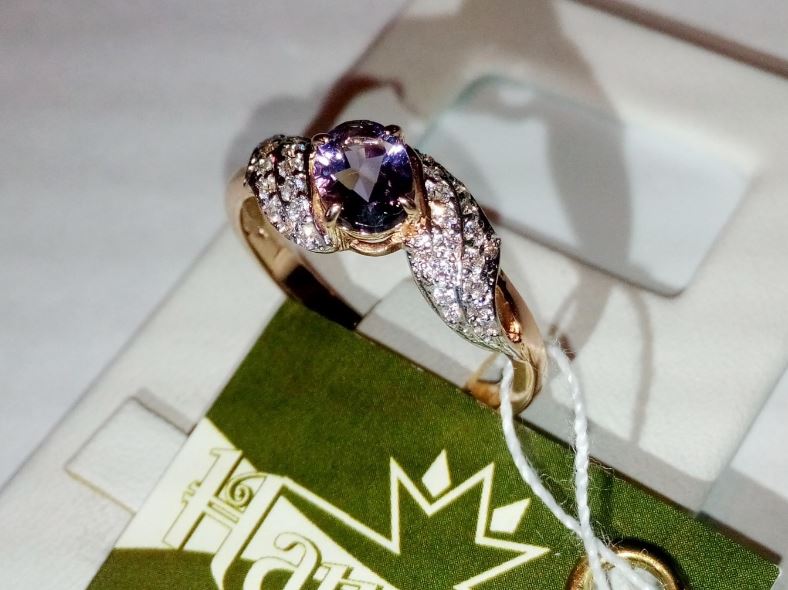 Пристрой! Кольцо размер-18,5 золото 585пробы 2,64гр Аметист+фианиты(кубик циркония) 5412р+орг.сб Пристрой! Кольцо размер-18,5 золото 585пробы 2,64гр Аметист+фианиты(кубик циркония) 5412р+орг.сб