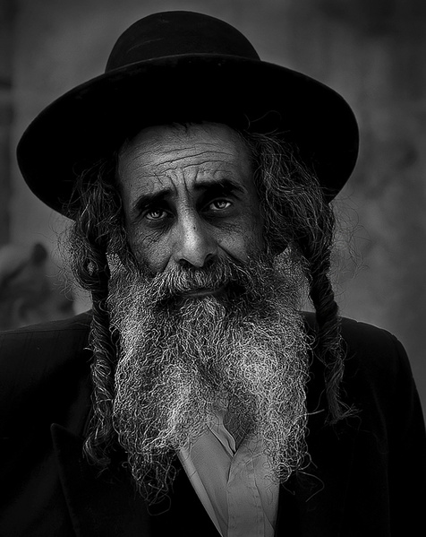 35 остроумных еврейских пословиц. 35 остроумных еврейских пословиц.