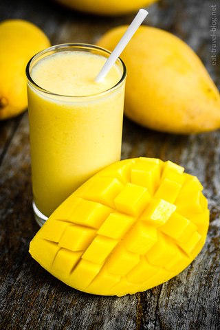 Продлите себе лето с ласси из манго! Продлите себе лето с ласси из манго!