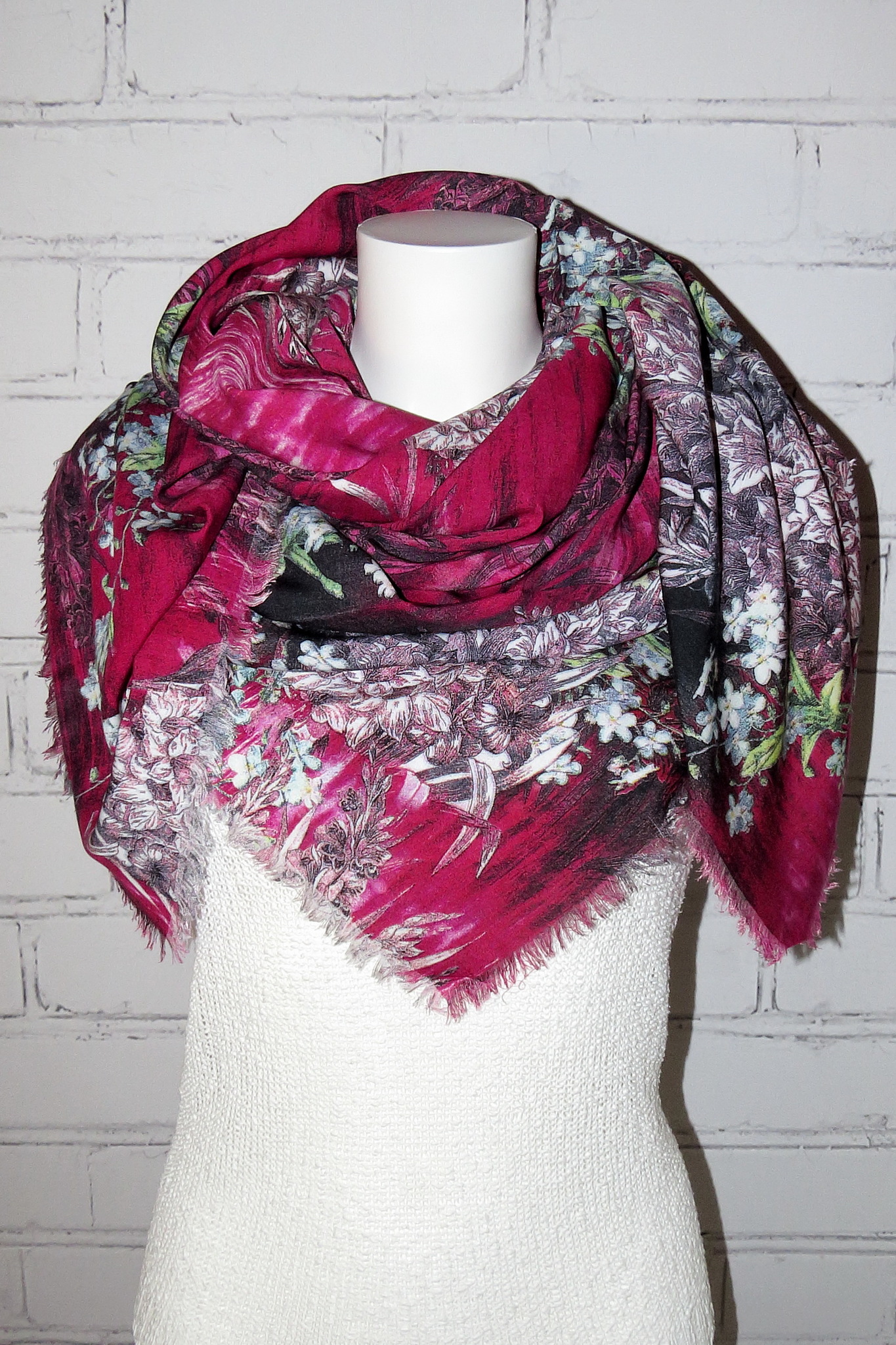 Сбор заказов. Роскошный выбор платков, снудов, палантинов, косынок. Эксклюзивная коллекция двусторонних платков из шерсти+хлопок!Пуговицы для драпировки. Лучшие цены!Экспресс-сбор! Сбор заказов. Роскошный выбор платков, снудов, палантинов, косынок. Эксклюзивная коллекция двусторонних платков из шерсти+хлопок!Пуговицы для драпировки. Лучшие цены!Экспресс-сбор!