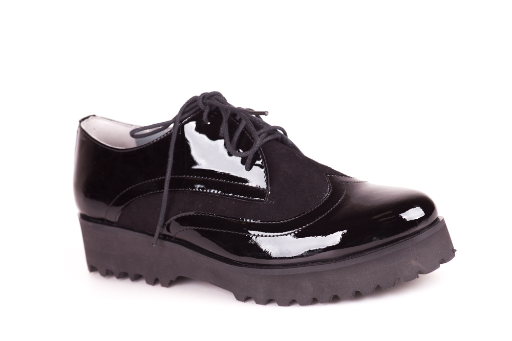 У Вас поселился Нечегообуть? Тогда Вам сюда! Качественная обувь из натуральной кожи. У Вас поселился Нечегообуть? Тогда Вам сюда! Качественная обувь из натуральной кожи.