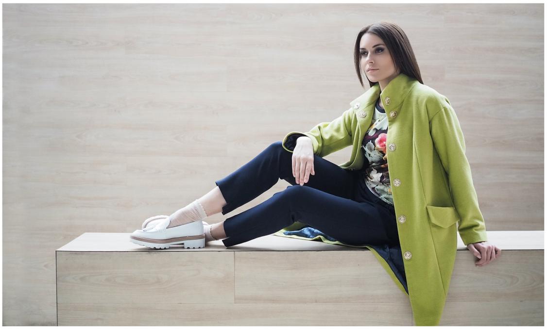 Красивая и утонченная. Новая весенняя коллекция от модного дизайнера. А также галереи с аксессуарами. Красивая и утонченная. Новая весенняя коллекция от модного дизайнера. А также галереи с аксессуарами.