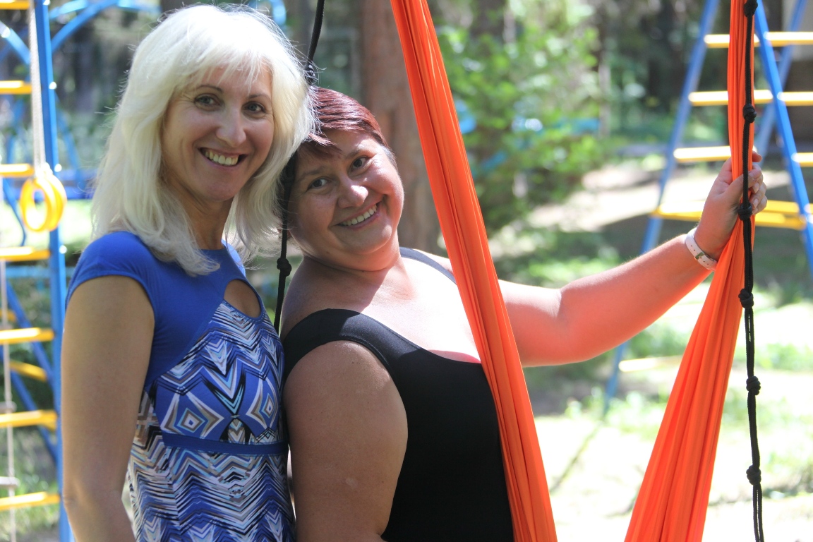 Компании Атомэнергопроект, в целях оздоровления сотрудников ОАО НИАЭП приглашает Воздушную йогу для проведения занятий Компании Атомэнергопроект, в целях оздоровления сотрудников ОАО НИАЭП приглашает Воздушную йогу для проведения занятий