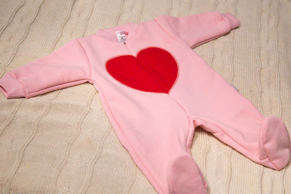 Пристраиваю комбинезон утепленный р.56, для девочки Пристраиваю комбинезон утепленный р.56, для девочки