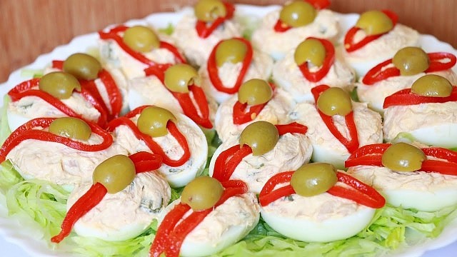 ФАРШИРОВАННЫЕ ЯЙЦА ФАРШИРОВАННЫЕ ЯЙЦА