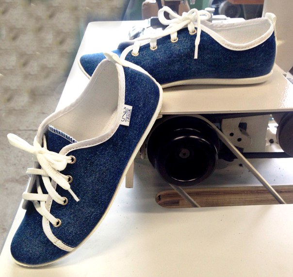 Пиар! Джинсовые хлопковые кеды от Фабрики Добра 36-39р. Обуваем себя и детей в спортзал, готовимся к лету! Пиар! Джинсовые хлопковые кеды от Фабрики Добра 36-39р. Обуваем себя и детей в спортзал, готовимся к лету!