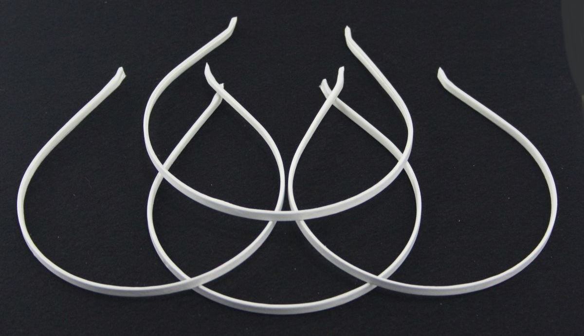 ВСЕ В НАЛИЧИИ! Ободки и резинки для волос белые!! Тычинки и полубусины разных цветов !!!Белая репсовая лента 40мм ! ВСЕ В НАЛИЧИИ! Ободки и резинки для волос белые!! Тычинки и полубусины разных цветов !!!Белая репсовая лента 40мм !