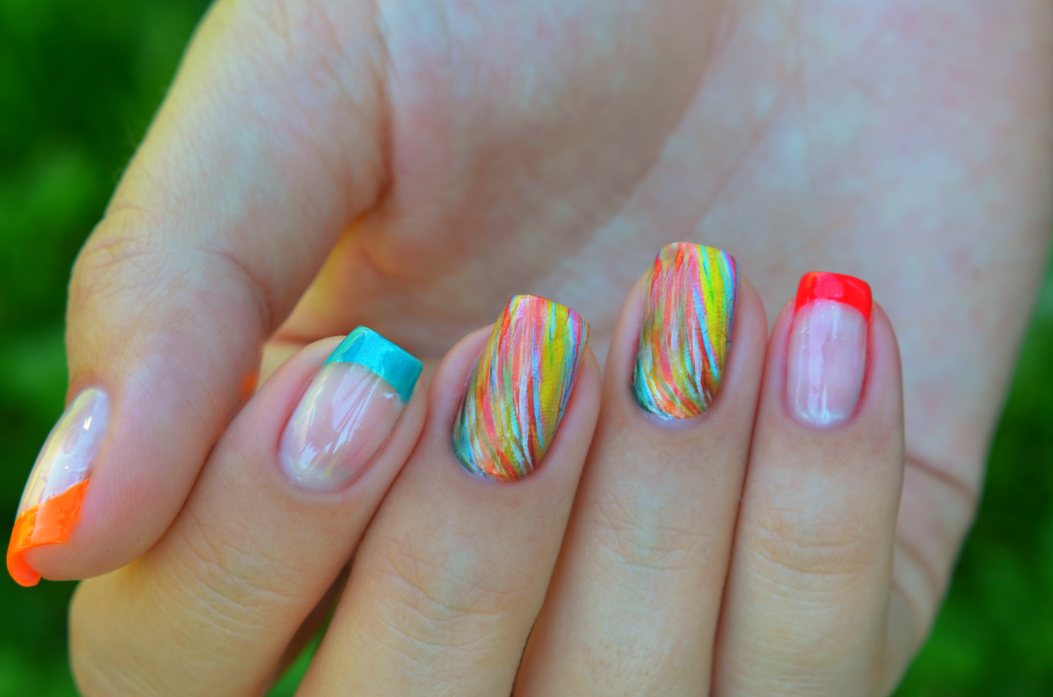 АртмМикс - новое имя в дизайне ногтей! Огромный ассортимент слайдеров. Цены от 12р! АртмМикс - новое имя в дизайне ногтей! Огромный ассортимент слайдеров. Цены от 12р!