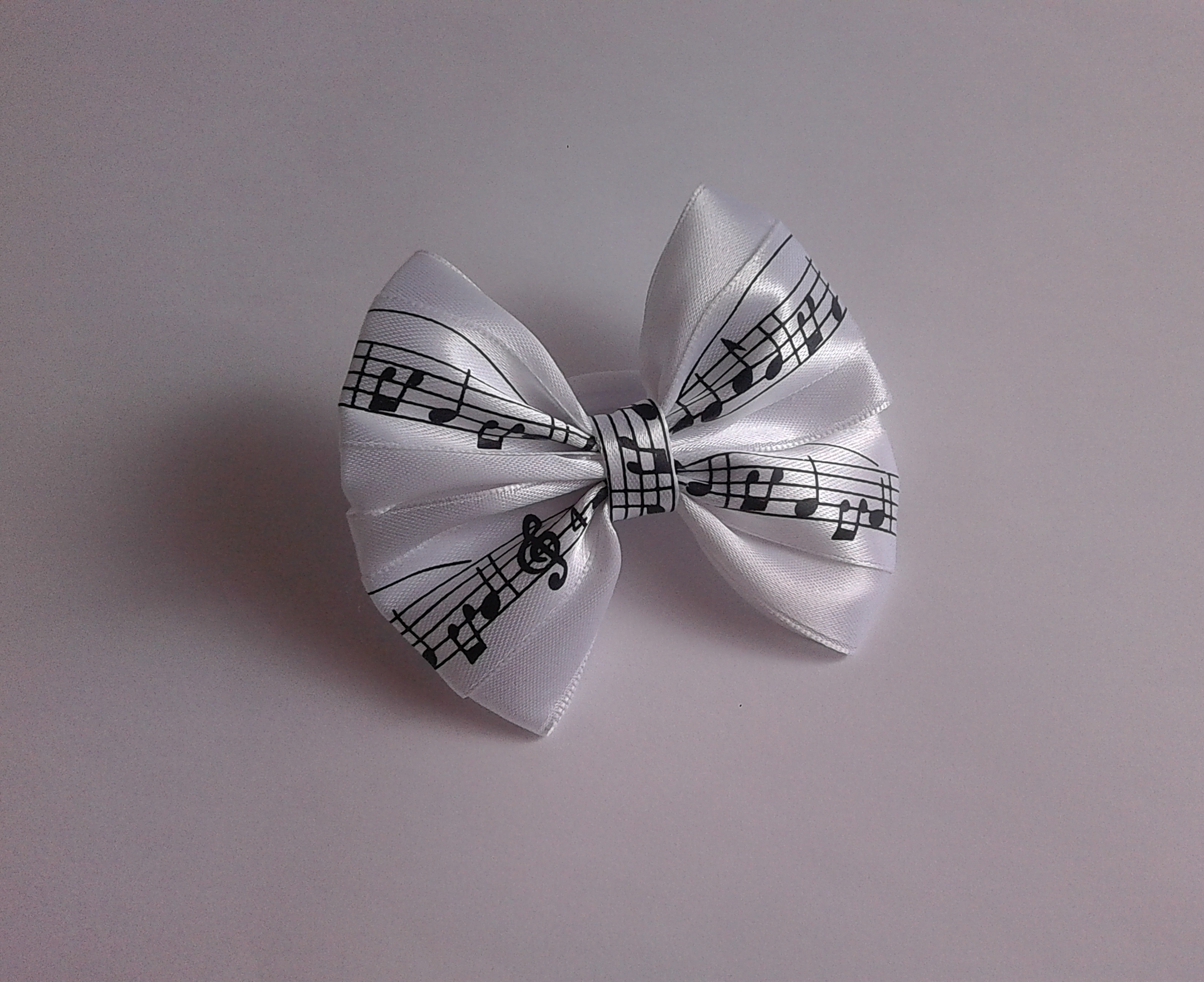 Музыкальным Деткам!! ЖАБО,Бантики и бабочки С НОТАМИ!! Новинка в большой коллекции в Школу и детский сад! Музыкальным Деткам!! ЖАБО,Бантики и бабочки С НОТАМИ!! Новинка в большой коллекции в Школу и детский сад!