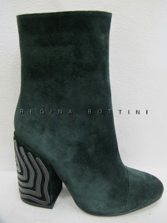 Сбор заказов до 17.11.17. Новая коллекция и распродажа обуви из нат. итальянской кожи, стильные модели обуви Re*gina*botti*ni: сапоги, туфли, ботинки, ботильоны, босоножки и платки, сумки, ремни. Цены от 250 р.!Все для нас красивых Сбор заказов до 17.11.17. Новая коллекция и распродажа обуви из нат. итальянской кожи, стильные модели обуви Re*gina*botti*ni: сапоги, туфли, ботинки, ботильоны, босоножки и платки, сумки, ремни. Цены от 250 р.!Все для нас красивых