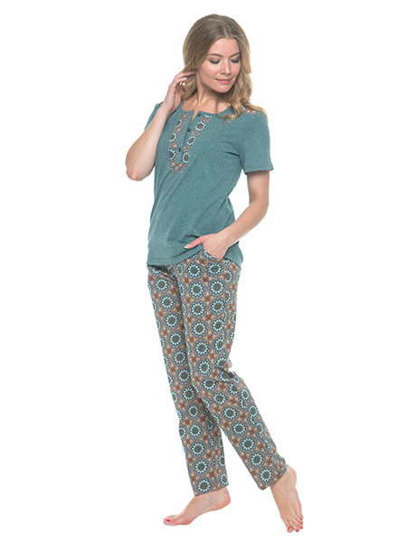 Сбор до 14.12. Лори-Найт - 40 - женская одежда для дома и отдыха от производителя - трикотажные изделия широкого размерного диапазона: от 42 размера до 62; для разных возрастных категорий: от юных девушек до элегантных дам . Без рядов ! Сбор до 14.12. Лори-Найт - 40 - женская одежда для дома и отдыха от производителя - трикотажные изделия широкого размерного диапазона: от 42 размера до 62; для разных возрастных категорий: от юных девушек до элегантных дам . Без рядов !