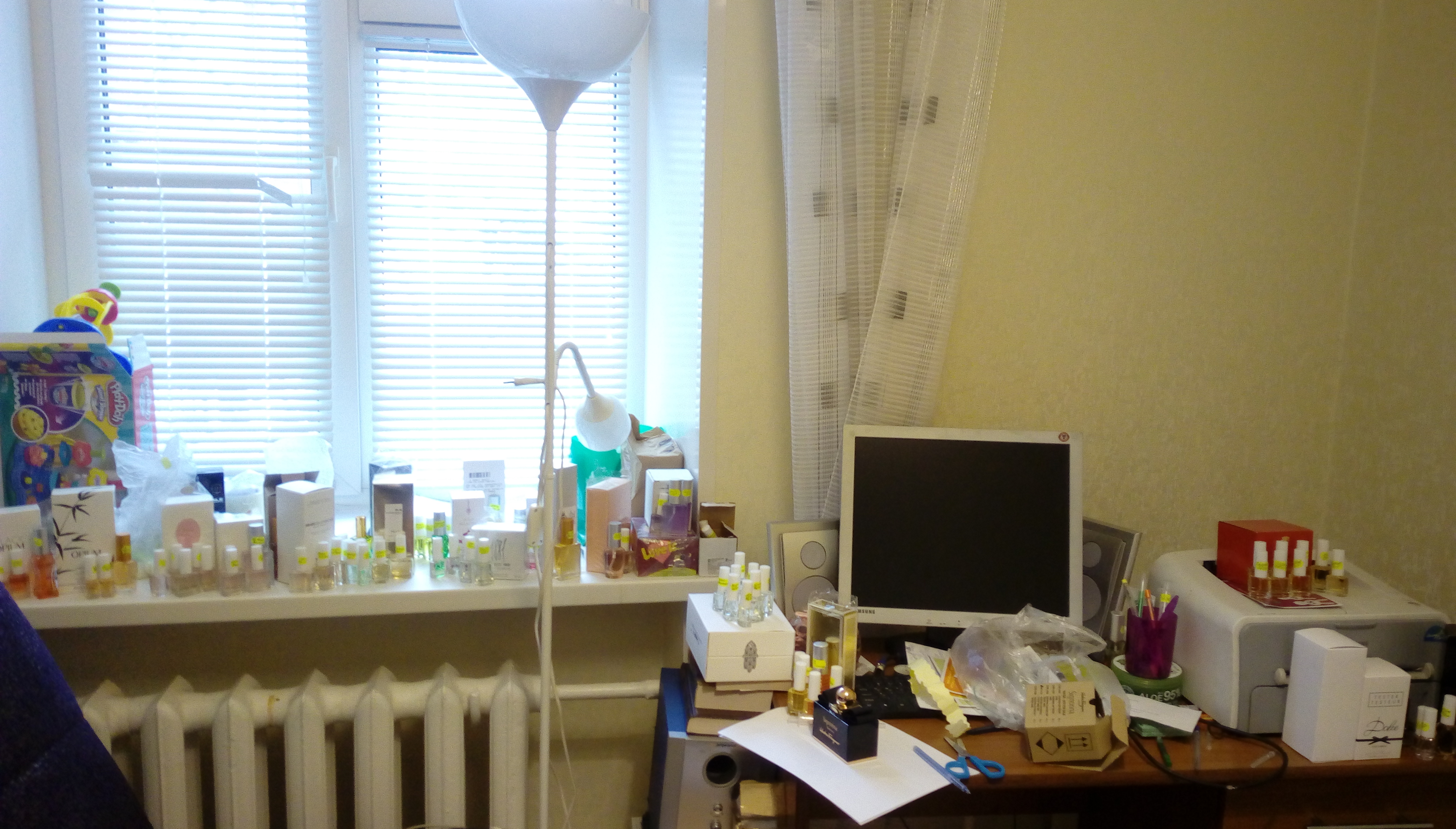 Остается последний флакон))! Раздачу планирую на завтра-послезавтра)! Остается последний флакон))! Раздачу планирую на завтра-послезавтра)!