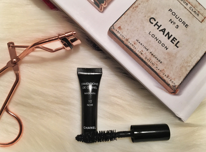 Снова в пристрое миниатюры оригинальной туши Dimensions De Chanel и немного Le Volume , могу добавить в парфюмерную раздачу 2/18 выкупа Снова в пристрое миниатюры оригинальной туши Dimensions De Chanel и немного Le Volume , могу добавить в парфюмерную раздачу 2/18 выкупа