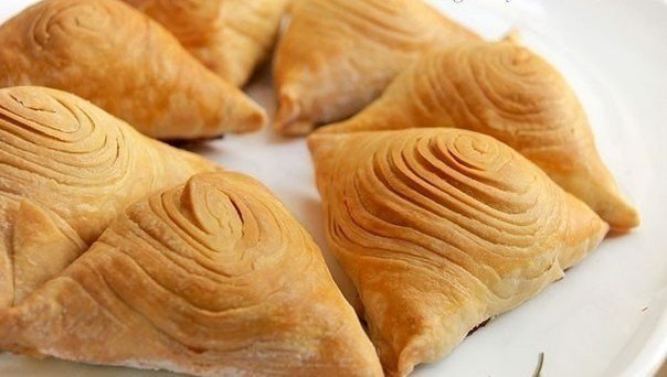 Слоеная самса (настоящая, узбекская) Слоеная самса (настоящая, узбекская)