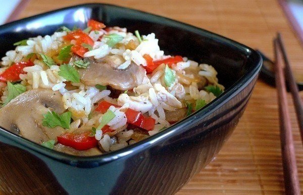 Рис жасмин с овощами и курицей Рис жасмин с овощами и курицей