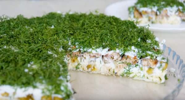 Самый вкусный новый слоеный простой салат на Пасху Самый вкусный новый слоеный простой салат на Пасху