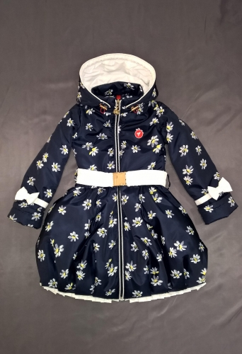 В наличии плащик Ромашки, р.116 В наличии плащик Ромашки, р.116
