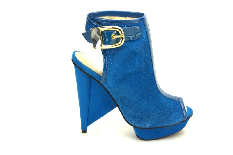 Сбор заказов. Обувь на все сезоны от лучших фабрик Турции, Китая и России. Без рядов - 40. Есть распродажа от 450 руб! Сбор заказов. Обувь на все сезоны от лучших фабрик Турции, Китая и России. Без рядов - 40. Есть распродажа от 450 руб!