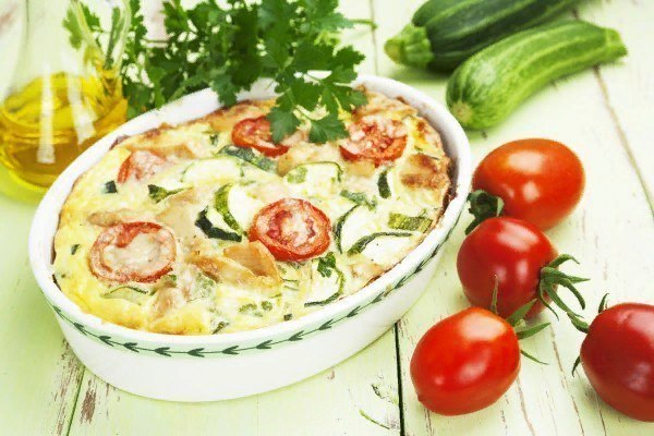 Куриная запеканка с кабачком и помидорами Куриная запеканка с кабачком и помидорами