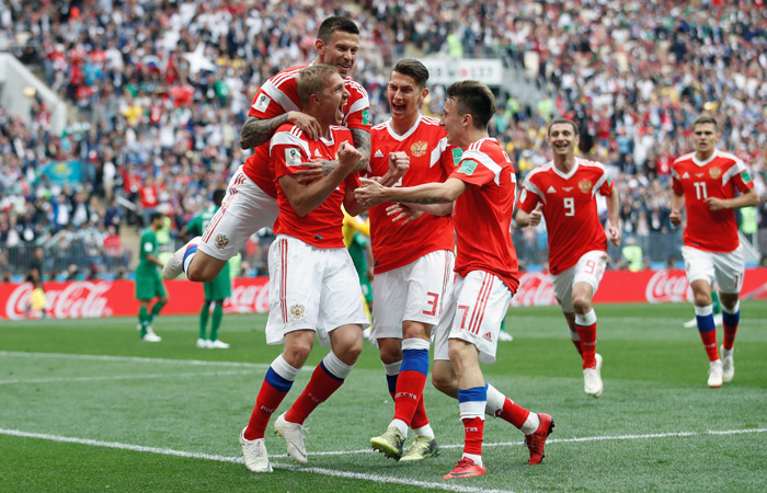 РОССИЯ!!!! ВПЕРЕД!!!! РОССИЯ - ЧЕМПИОН!!!!! РОССИЯ!!!! ВПЕРЕД!!!! РОССИЯ - ЧЕМПИОН!!!!!