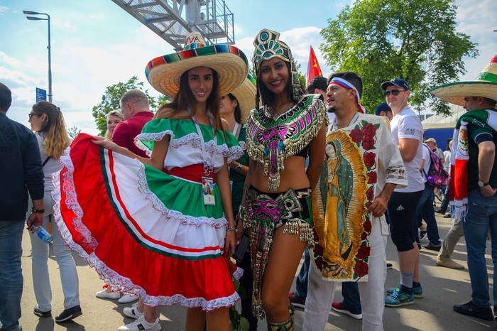 Чужестранки Чужестранки