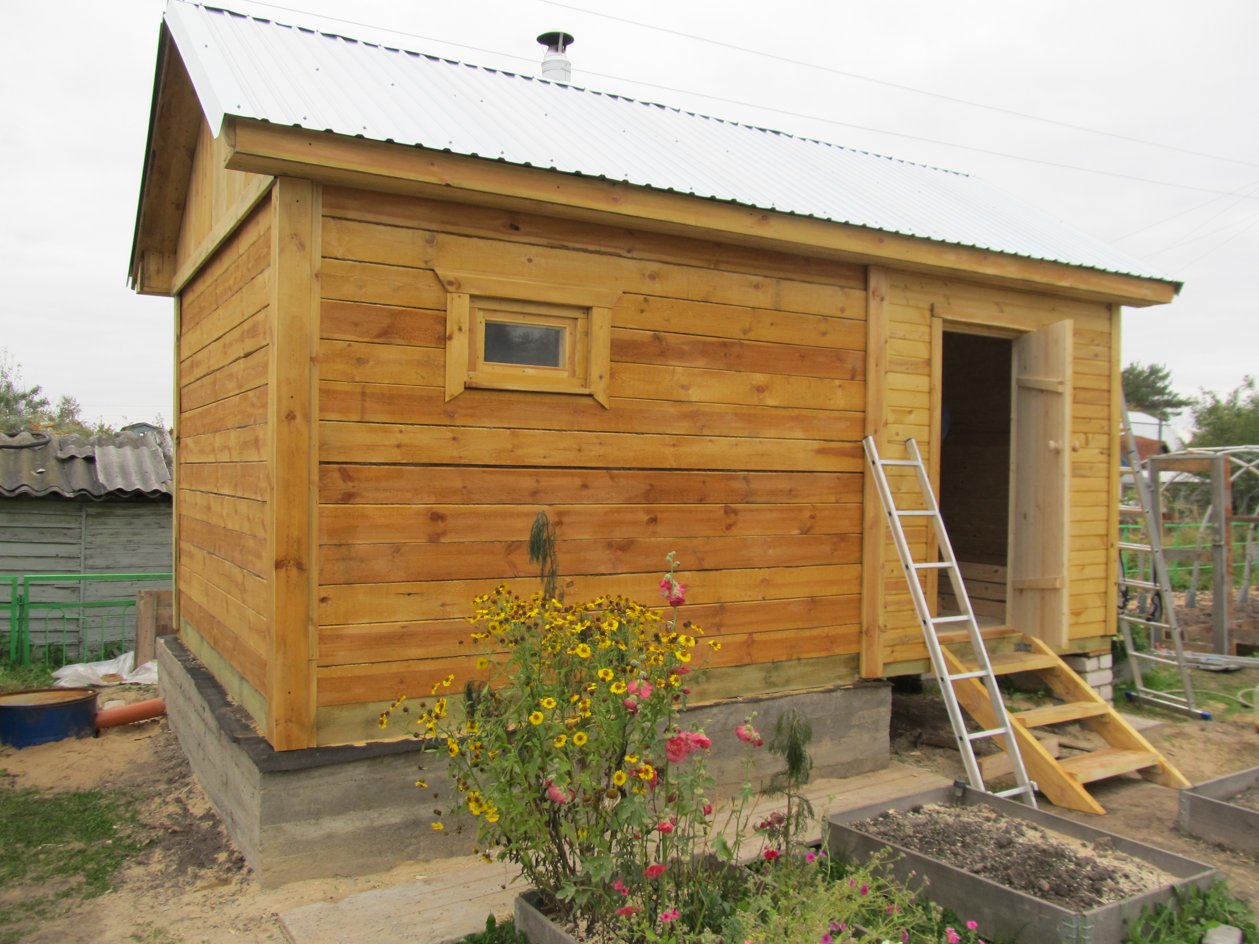 Бани из бруса в тёплый угол. Бани из бруса в тёплый угол.