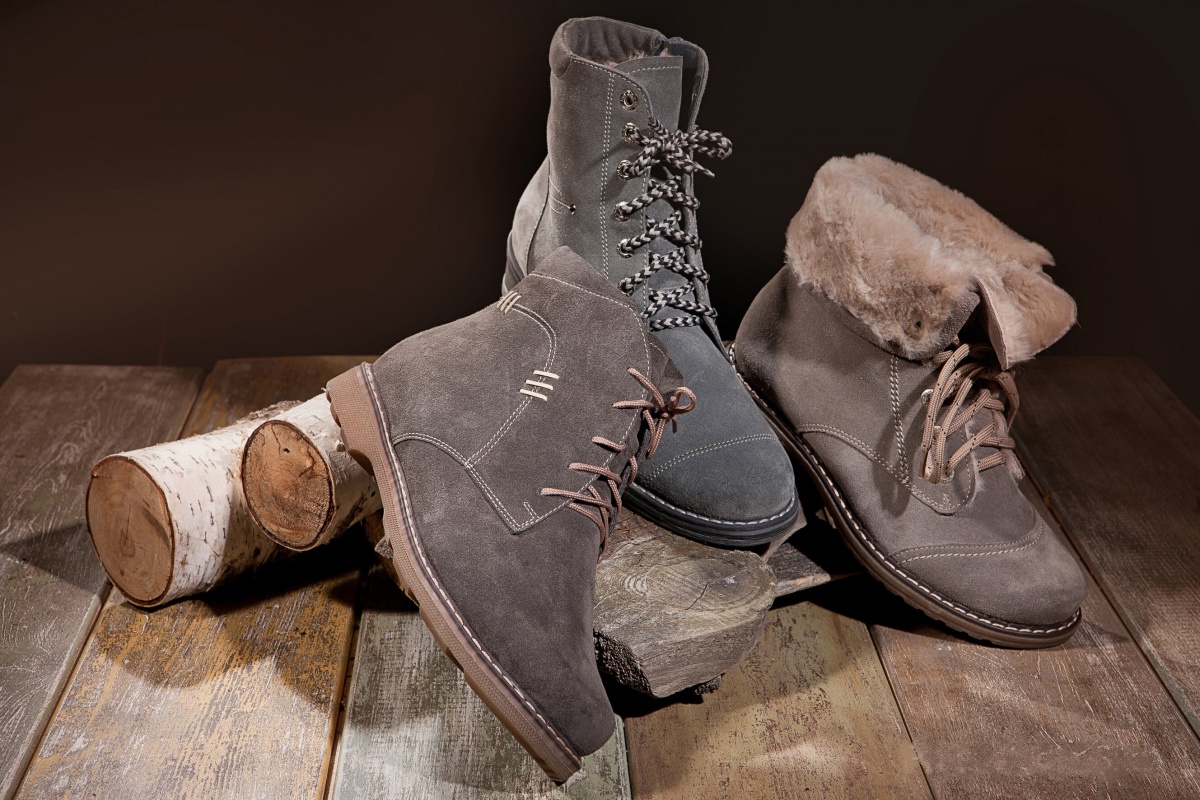 Сбор до 15.12 Шикарная женская обувь до 43 размера, мужская до 49 размера и детская обувь от отечественного производителя. Фабрика с 80-ти летней историей. Только натуральный мех и кожа. Без рядов ! Сбор до 15.12 Шикарная женская обувь до 43 размера, мужская до 49 размера и детская обувь от отечественного производителя. Фабрика с 80-ти летней историей. Только натуральный мех и кожа. Без рядов !