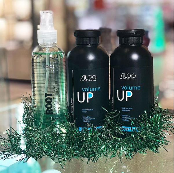 Тонкие, пористые, непослушные волосы, к тому же лишенные объема? Мы сможем избавить Вас от этой проблемы! Тонкие, пористые, непослушные волосы, к тому же лишенные объема? Мы сможем избавить Вас от этой проблемы!