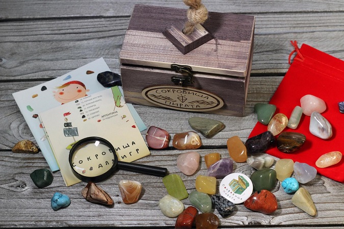 Стоп! Дозаказы принимаются! Сокровища Пирата-10. Самоцветы для игр и коллекционирования. Яркие эмоции, новые впечатления и знания вашему ребенку обеспечены!Развивающий и релаксирующий подарок для детей и взрослых. Появились новые наборы! Стоп! Дозаказы принимаются! Сокровища Пирата-10. Самоцветы для игр и коллекционирования. Яркие эмоции, новые впечатления и знания вашему ребенку обеспечены!Развивающий и релаксирующий подарок для детей и взрослых. Появились новые наборы!