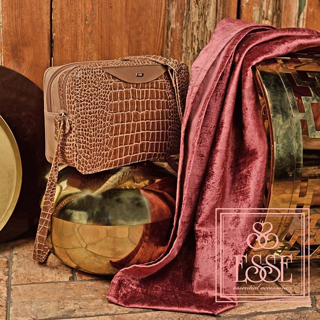 Must have-Двухсторонние сумочки Must have-Двухсторонние сумочки